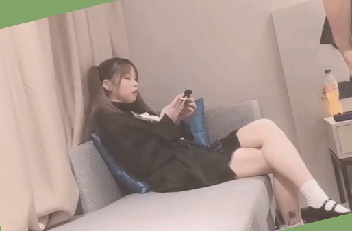 巨乳女生直播自慰,亚洲无码在线播放器