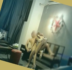 成人av网站在线播放,川大校花自慰门