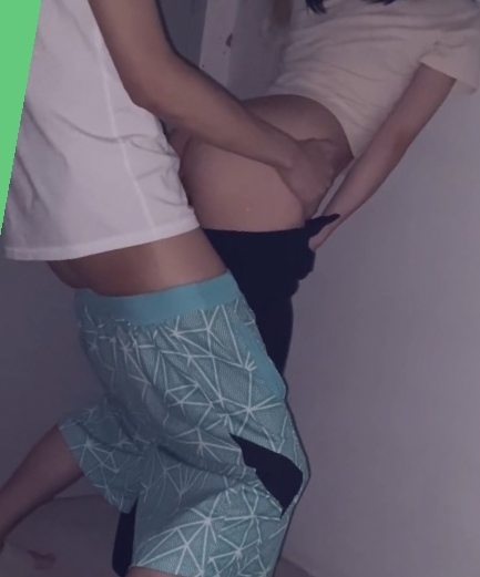 国产啪啦啦在线观看不卡,大胸无码magnet